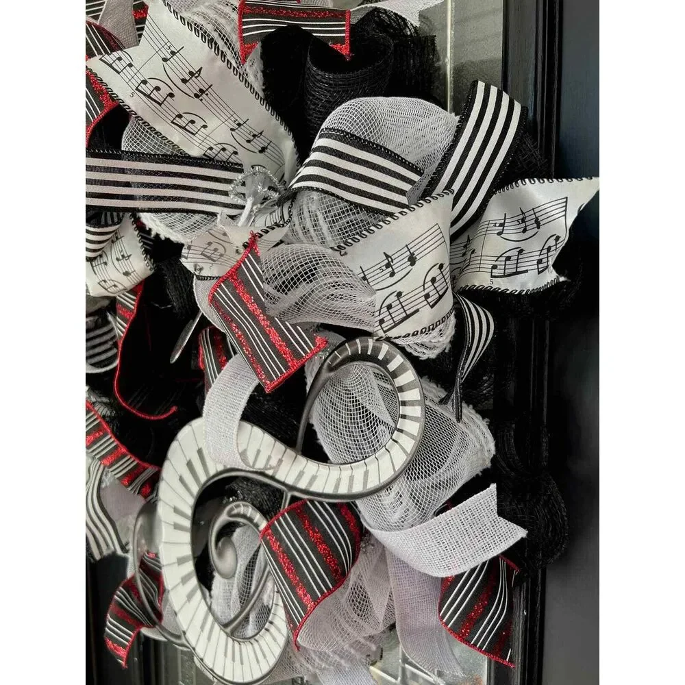Elegant Music Deco Mesh Wreath